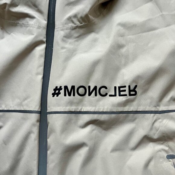 Moncler Grenoble Day Namic Light Down Jacket - Size 3 - Picture 3 of 15